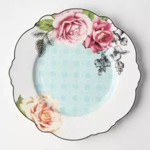 Jenna Clifford – Wavy Rose Dinner Plate