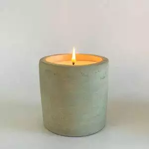 Charisma Raw Cement Flat Base Seaweed Candle 300g