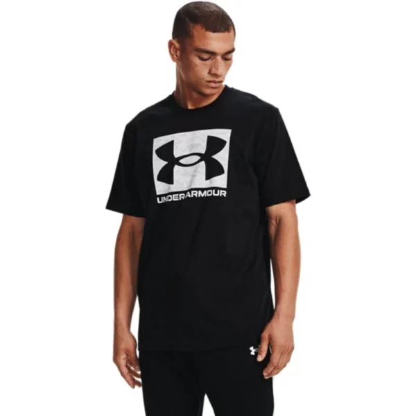 Under Armour Camo Boxed Logo T-Shirt Under Armour Camo Boxed Logo T-Shirt