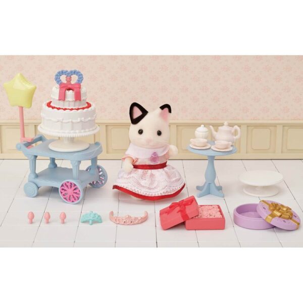 Pegasus Sylvanian Families Party Time Playset – Tuxedo Cat