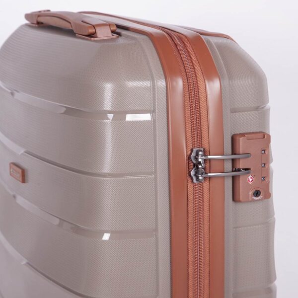 Cellini Spinn Hard Shell 55cm