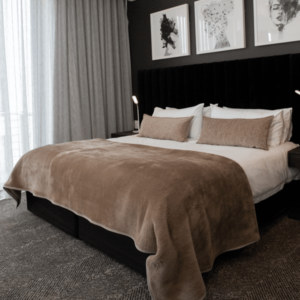 Aranda Belfiore Hotel Blanket Cobblestone