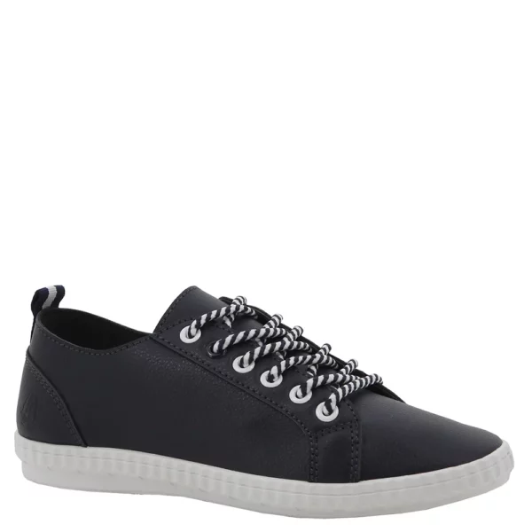 Soft Style Munuela Lace-Up Sneaker