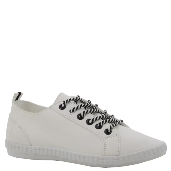 Soft Style Munuela Lace-Up Sneaker